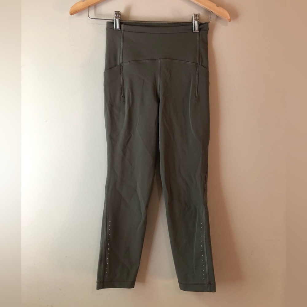 🔶 Lululemon | Sz 2, Forest Green Leggings